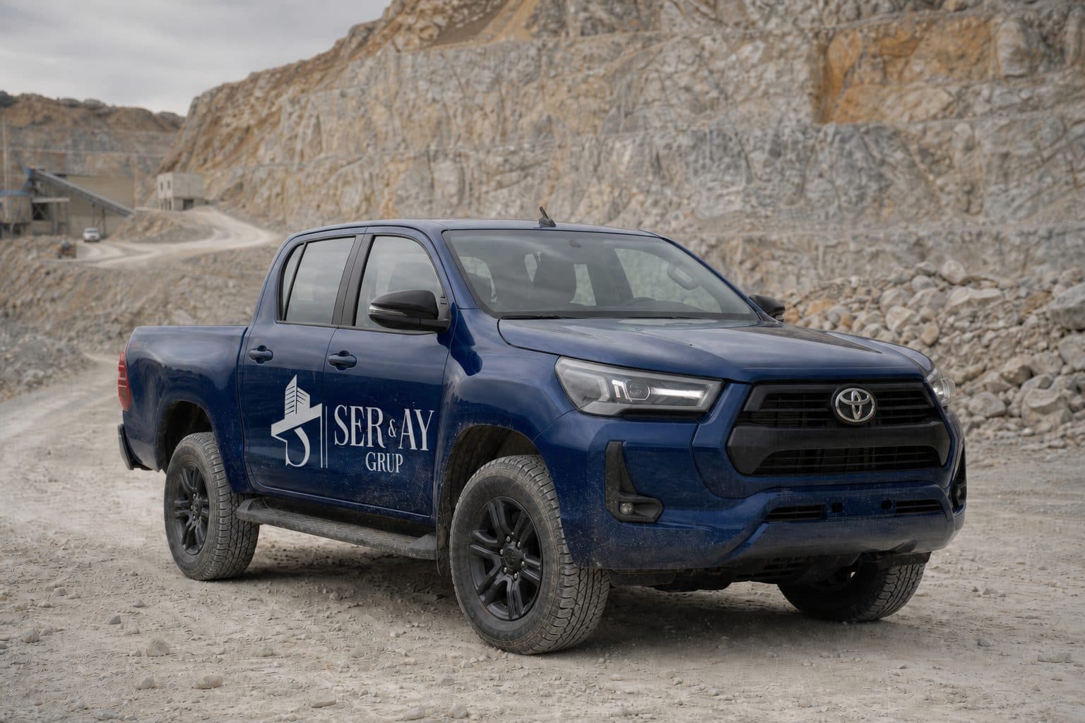 SER & AY GRUP Toyota Hilux pickup filosu